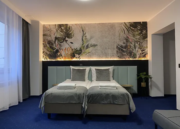 Cube House Aparthotel